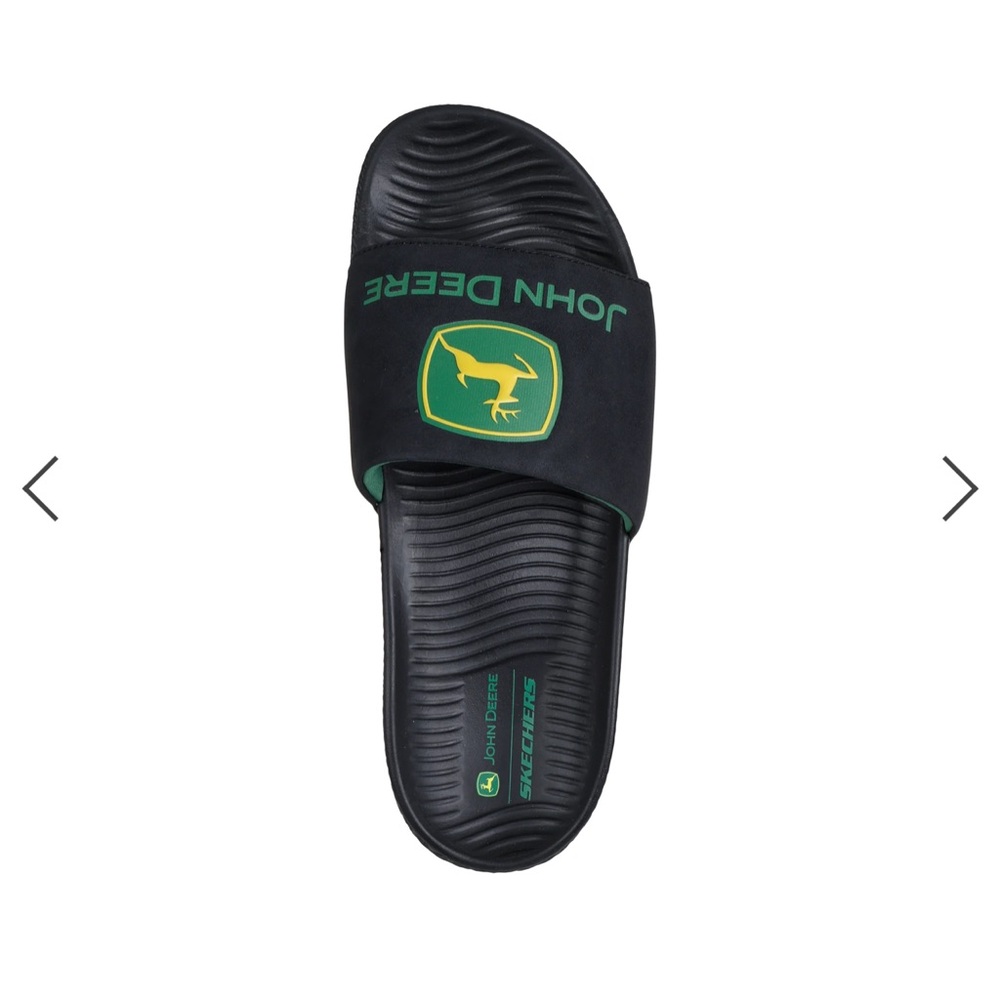 John Deere Men's Black and Green Slide Sandals